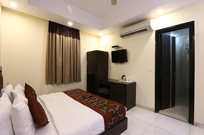 Hotel Kingston Park - Karol Bagh Delhi מראה חיצוני תמונה