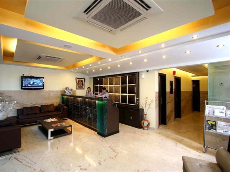 Hotel Kingston Park - Karol Bagh Delhi מראה חיצוני תמונה