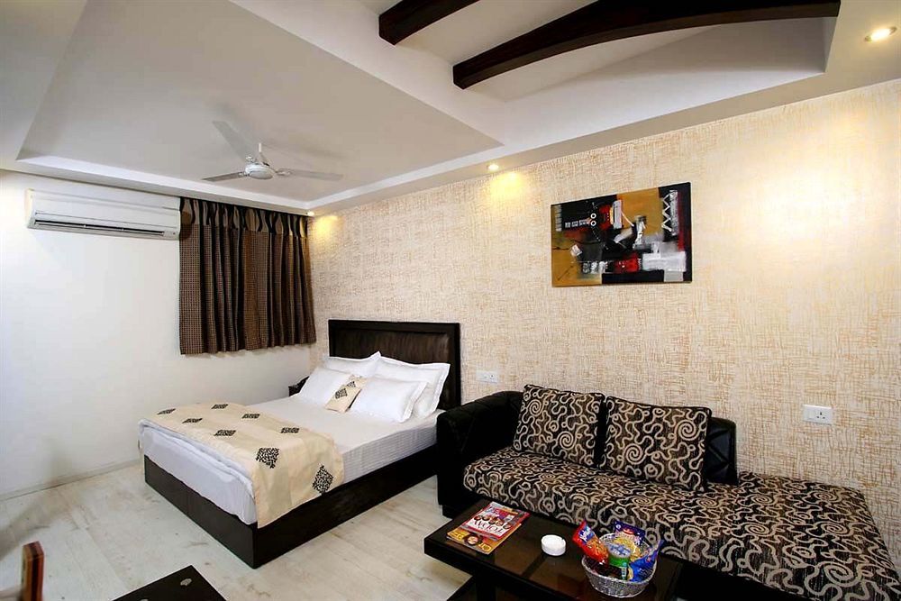 Hotel Kingston Park - Karol Bagh Delhi מראה חיצוני תמונה
